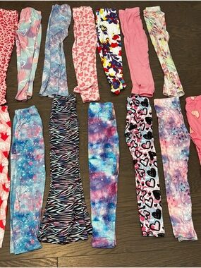 Like-new/NWOT - Huge lot of girl’s leggings, size 7/8 and 9/10